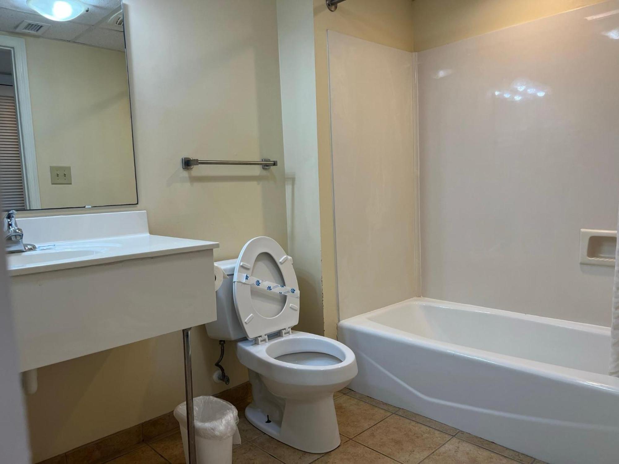 Villa 2501 S Ocean Blvd, 1109 - Ocean Front Sleeps 6 Myrtle Beach Exterior foto